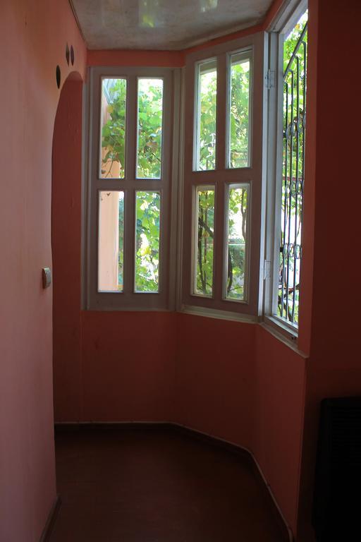 Hostel Old City Sololaki Tbilisi Bagian luar foto