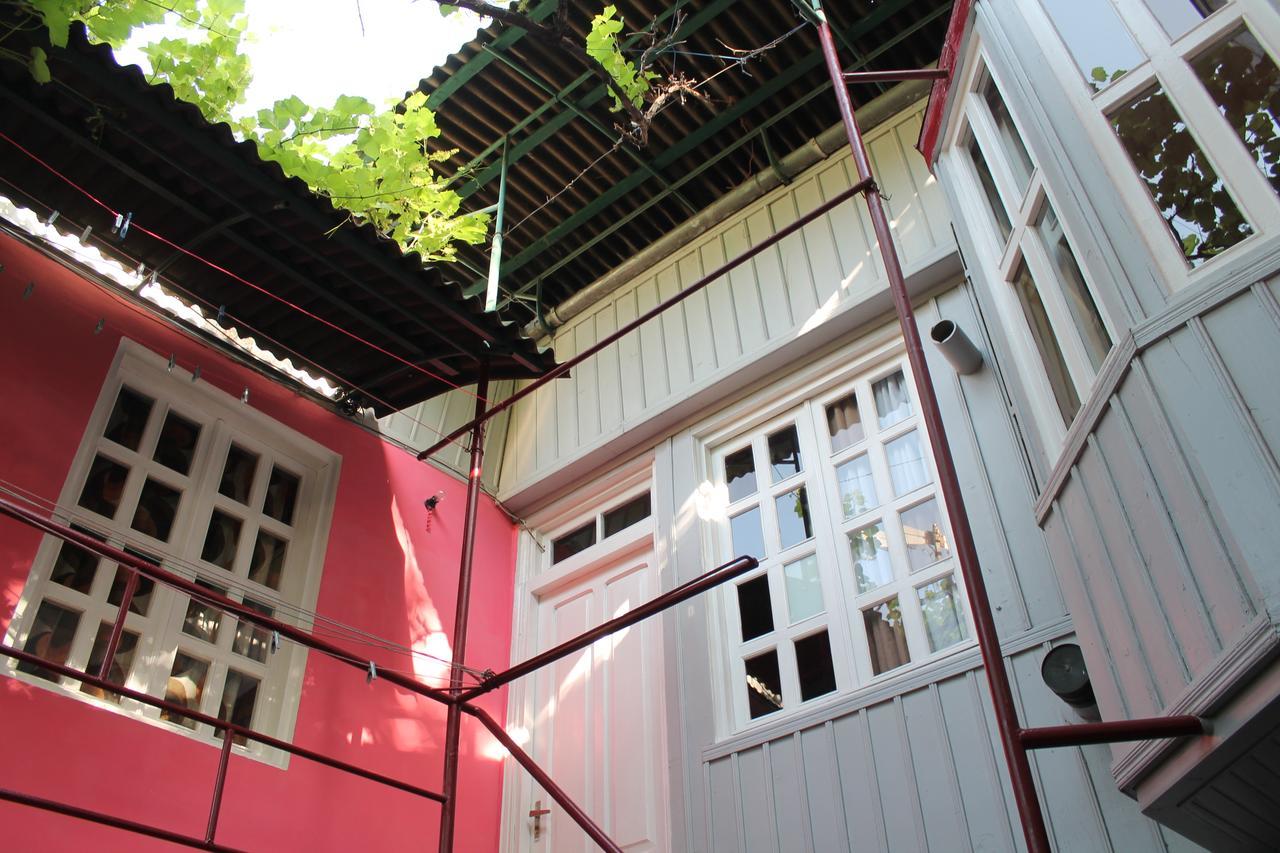 Hostel Old City Sololaki Tbilisi Bagian luar foto